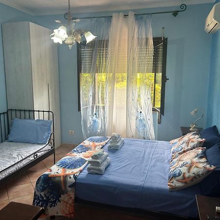 Wonder House Airport Apartment Фиумичино Екстериор снимка
